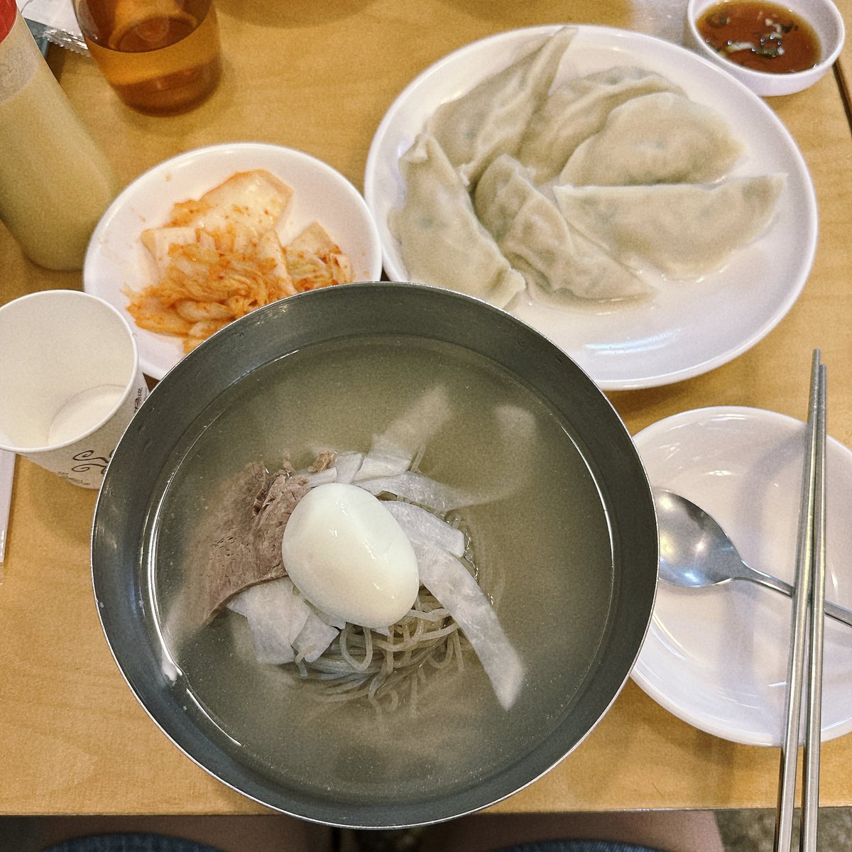 newyoungfish's tweet photo. 비오면 평냉집 웨이팅이 없어서 너모 좋고요~ https://t.co/ljmO1LOzni
