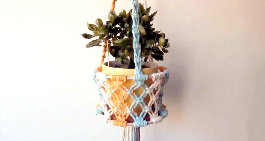 allgoodroads's tweet photo. Just finished my first macramé plant hanger! Soft cotton cords + tiny ceramic bead = the perfect boho touch for my windowsill  Who else loves DIY home decor， https://t.co/TlbpHj7Ri8
