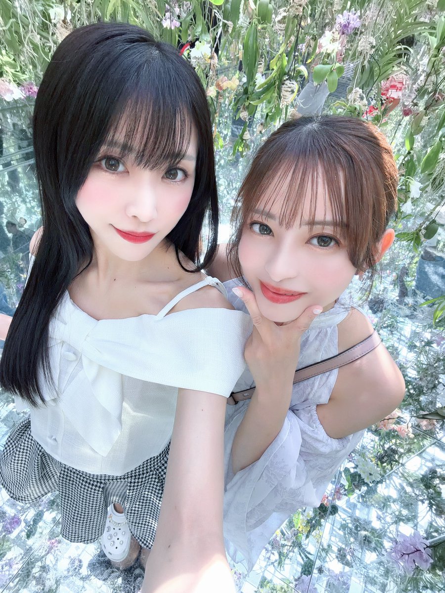 Miwa_BabyB's tweet photo. 大親友のもこ召喚しました🧸🪄
一緒にお手伝いできるの嬉しいー♡ྀི
乾杯しましょ❣️🥂

#異世界交流2026 https://t.co/jXIIVnX0cN