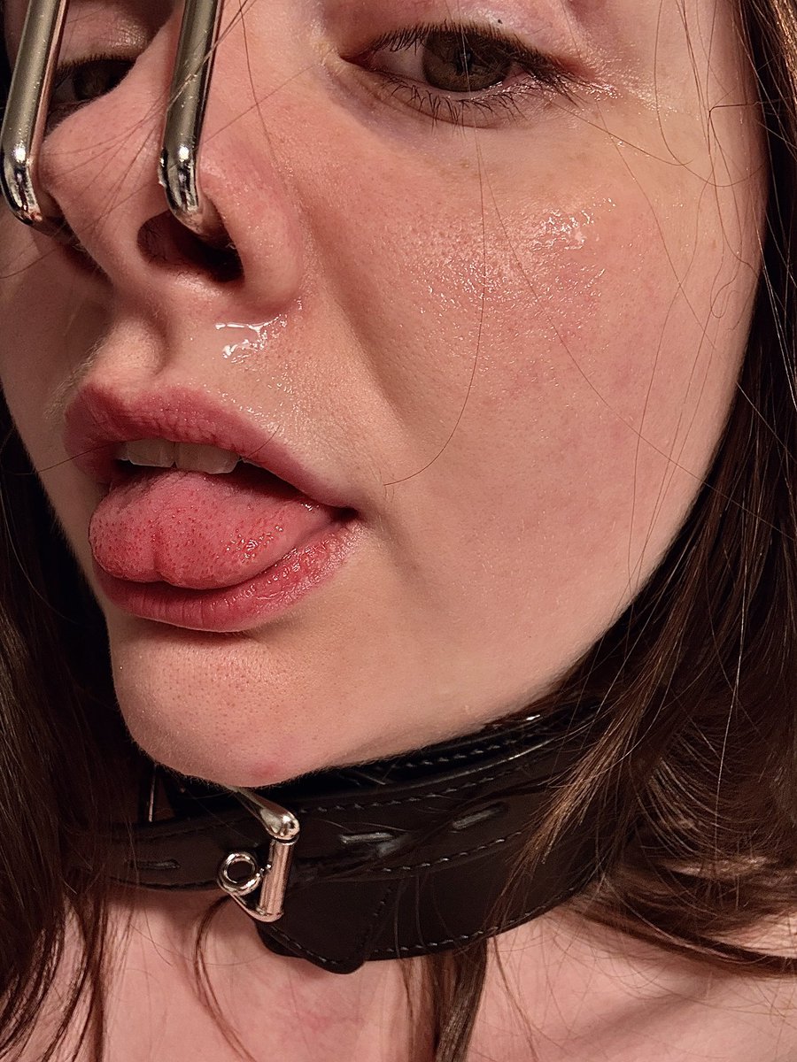 DIDsluts's tweet photo. Cum piggy 🐽💓😋 https://t.co/r0dHoTBEDT