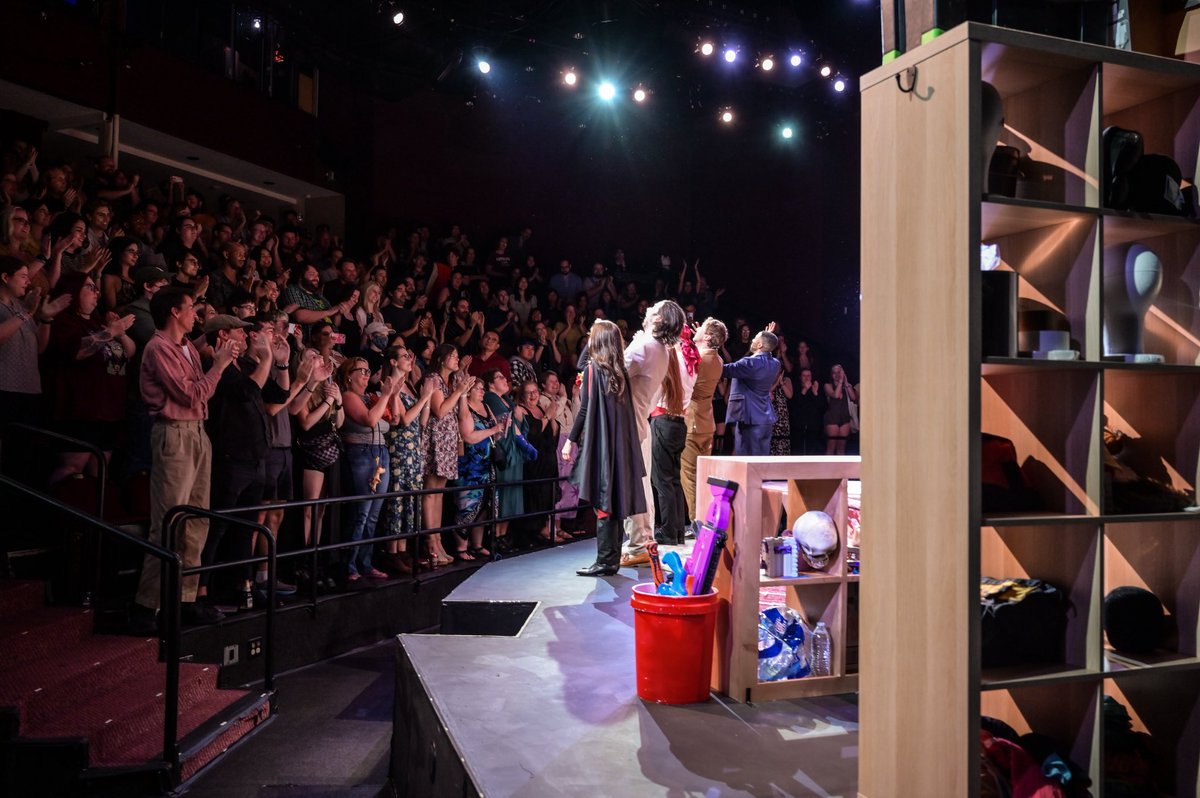 curtmega's tweet photo. I’m so proud of Tomb Quest. It’s such a joy to do a show with people that you love so much. It’s so fun to do a show that’s about creativity and friendship. The show moves me tremendously every night. And it reminds me why we do this in the first place. #tombquest #starkid https://t.co/Y6DesLuNaY