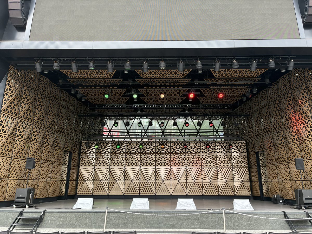 SoundBunny's tweet photo. 【過去の音響現場】
2026.8.8〜8.11 /8.15〜8.16
@池袋西口公園野外劇場

"GIRLY❤︎GIRLY"

#ライブ #イベント #ライブハウス
#音響屋 #音響 #音響現場
#PA  #soundbunny https://t.co/08gFPbZm1Z