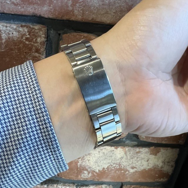 909kyoto's tweet photo. ◆ロレックス GMT MASTER 中古品
商品番号:274182
Ref.1675
年式:1973年製
SPEC:40mm/SS
付属品:本体のみ
https://t.co/37FpK26yVu
ストックリスト
https://t.co/x8oySWISl3
#rolex #gmtmaster #GMTマスターII https://t.co/QFZc0JyNrr