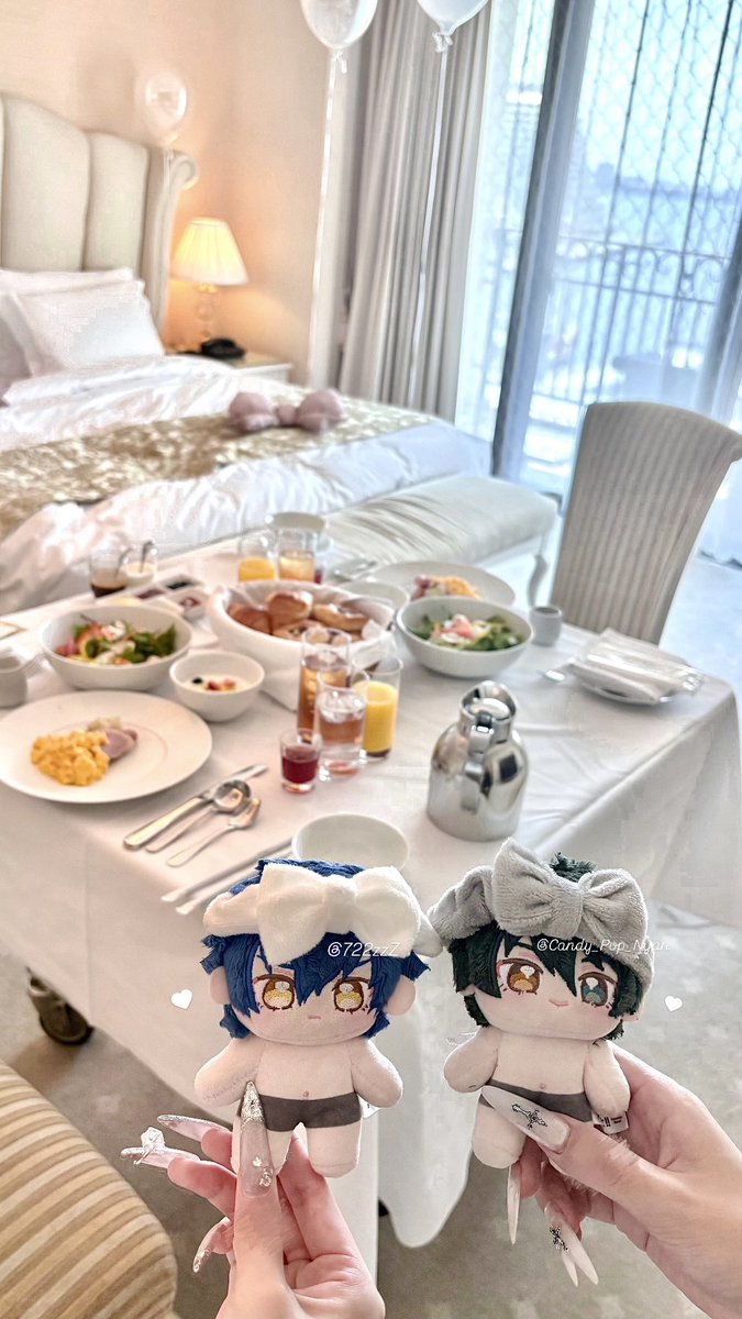 722zzZ's tweet photo. 当日もお祝いできたよ！ライブお疲れさま🍓🤍
 #漣ジュン生誕祭2026  #漣ジュン誕生祭2026  
#あんステ (ˆ꜆ .  ̫ . ).  ̫ . ꜀ˆ) https://t.co/lrsUSdaO50