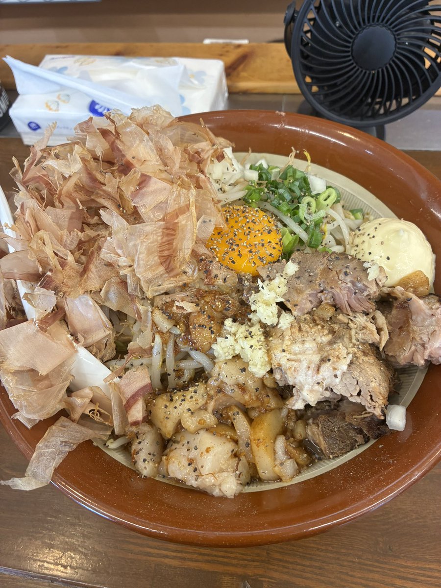 SINIKAMA06's tweet photo. 宮崎さんとこ！
お久しぶりでした！ https://t.co/LgPjcXZwJu