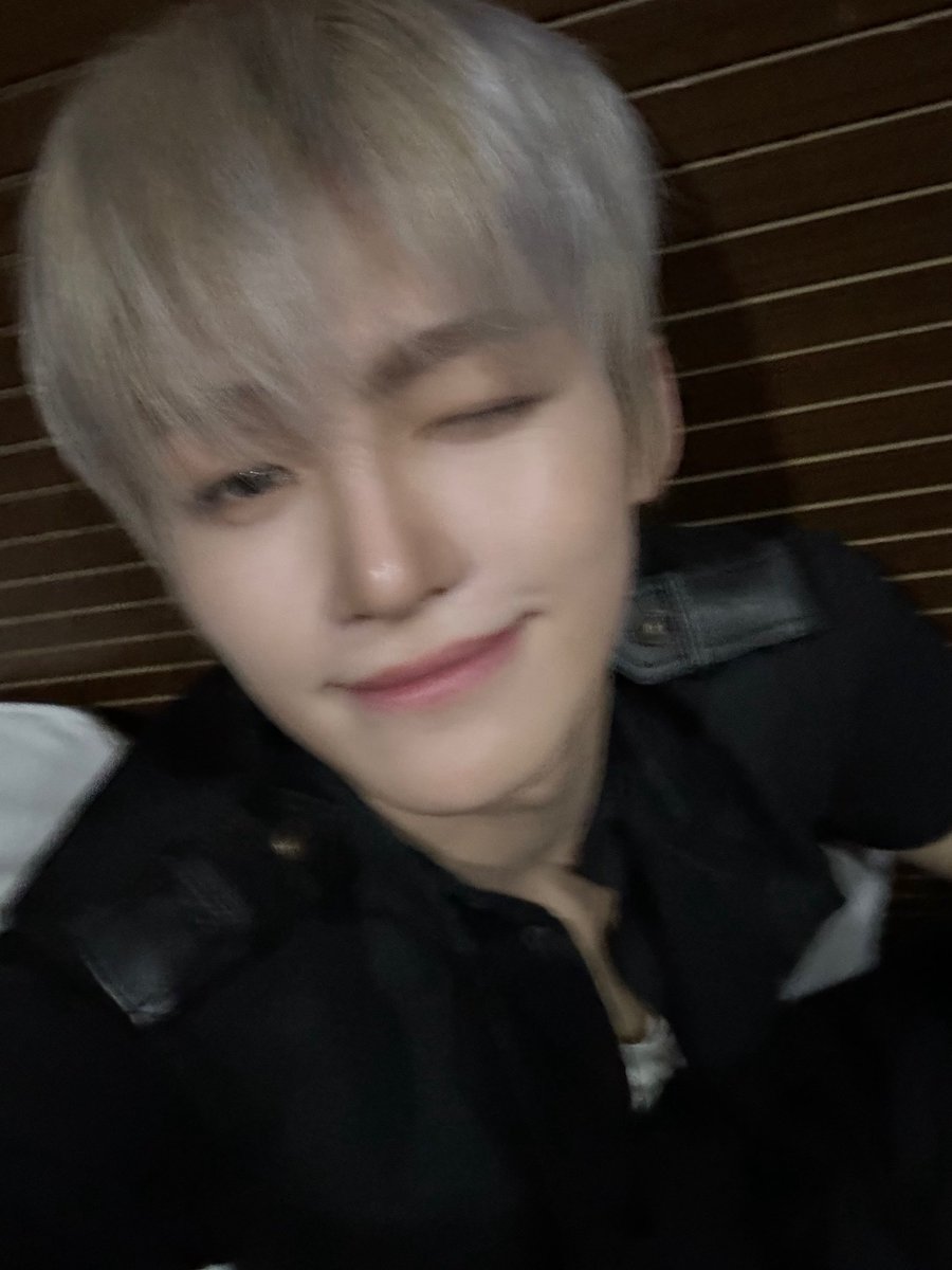 hun_ya2's tweet photo. 이뻐듁겠어ㅠ🫳🏻🫳🏻🤍 https://t.co/Or5oHAjW3E