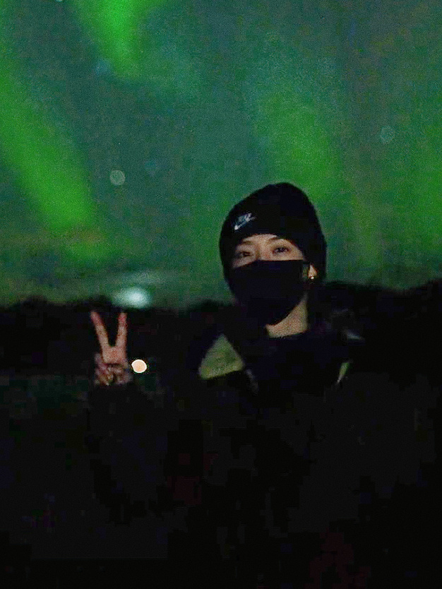 lu01042012's tweet photo. he finally shared his 🇳🇴 trip... 2 years already huh~ https://t.co/f9atOCptXN