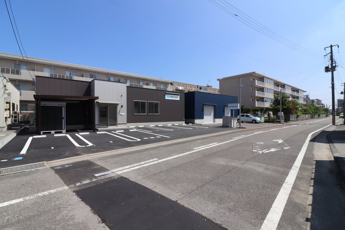 niipure's tweet photo. 【施工事例】
事務所　軽量鉄骨造平屋　165㎡
#新潟プレハブ工業　#建築　#事務所　#軽量鉄骨 https://t.co/Ij1vNrHHda