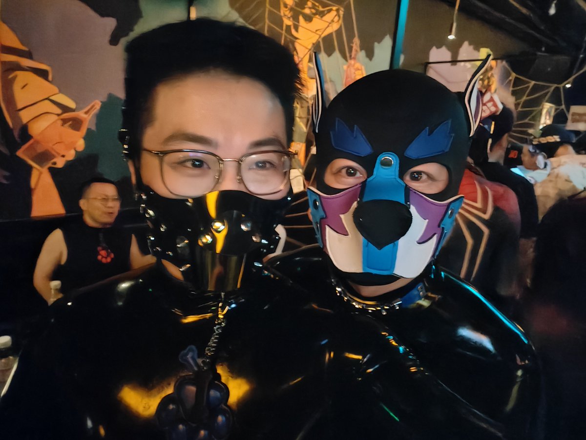 JZalf12's tweet photo. 线下集邮，太有意思啦，有机会还想再穿胶贴贴 https://t.co/wSBpyuQJXF