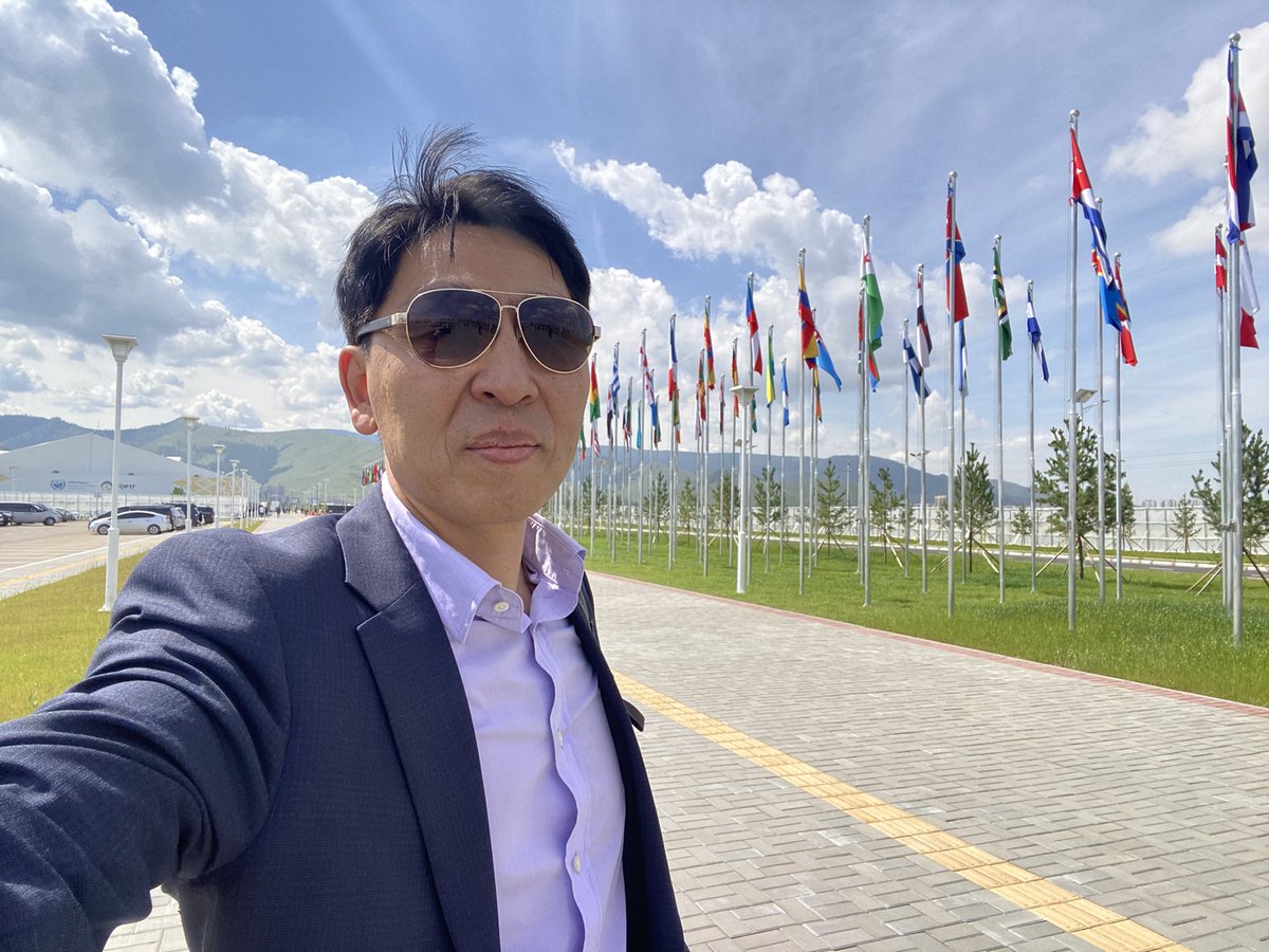olonr_R's tweet photo. Монгол Улсад өдөр бүр COP арга хэмжээ болдог болоосой. 
Welcome to UNCCD COP17🌏🇺🇳🇲🇳 https://t.co/ni6wPc3CVs