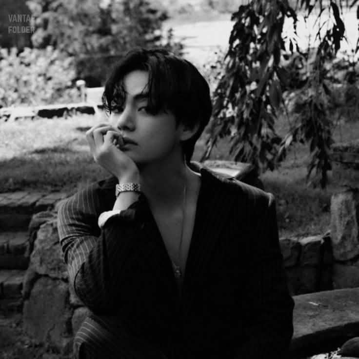 _Seokjinverse's tweet photo. - Was i ever enough?   

A short #taekook au Flyn (th) always believed that if he tried hard enough, Cillian (JK) would eventually notice him. paano kung sa bawat first move niya, mas lalo lang siyang napapalayo? Maybe the real question was never but “Was I ever enough for him? https://t.co/C9hFv5Hzu7