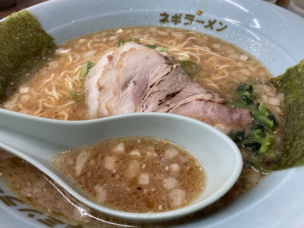 showaeigyo's tweet photo. 七味お酢ラーメン。
ラーメンショップって全国展開？
初めて入った。
#ラーメン毎度
#滋賀県毎度
#ラーメン　#滋賀県
#ラーメンショップ https://t.co/HbbXfMMb5I