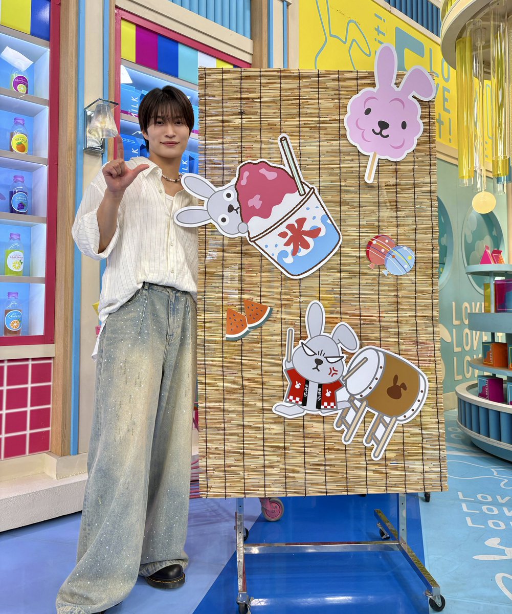 jr_official_X's tweet photo. 今日の『 #ラヴィット！ 』に
#那須雄登 が生出演いたしました🐰💙

ご覧いただいた皆さま、ありがとうございました🍧🍉☀️

#ACEes https://t.co/6ckZIE1Mco