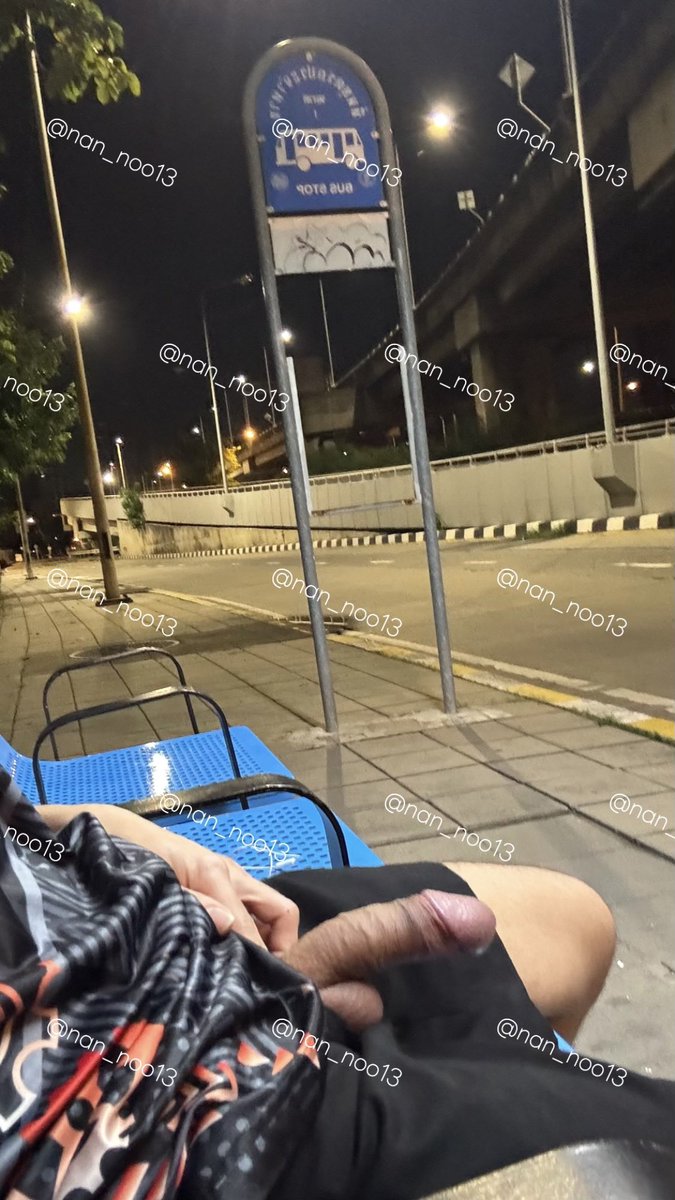 nan_noo13's tweet photo. โชว์ควยที่จอดรถประจำทาง🛣️💦

กลุ่มTelegram 250฿ ถาวร ทักมา💬🤫 https://t.co/fYT91H45tl