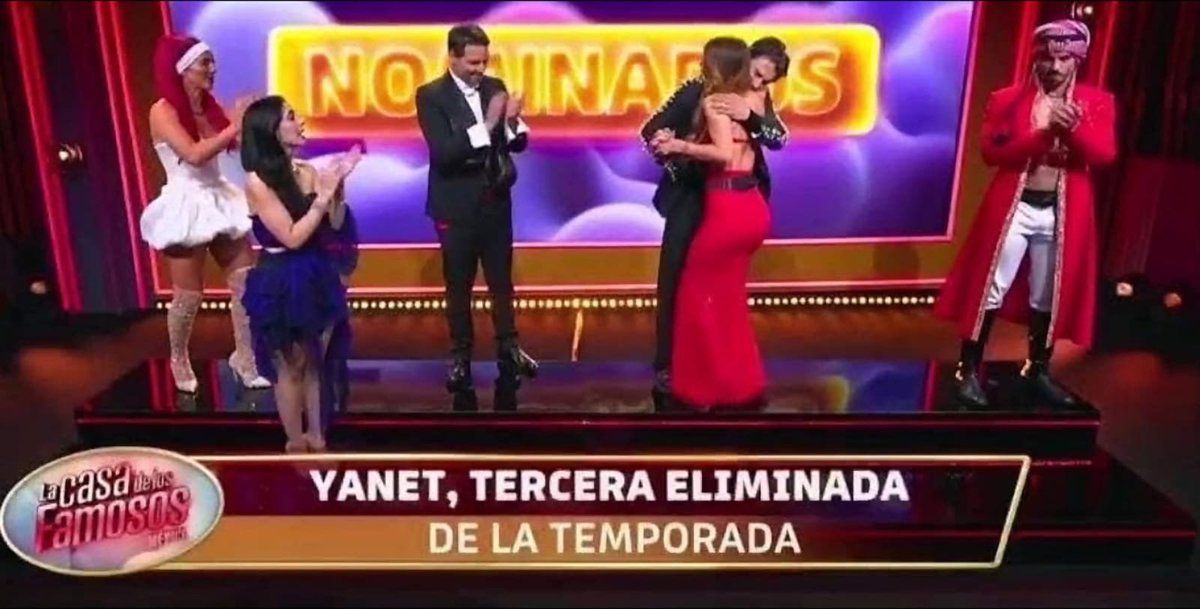 DavidFl88629792's tweet photo. Alguien mas lo vio??? Está casa está de hueva
@LaCasaFamososMx https://t.co/Yxy1hUNc5l