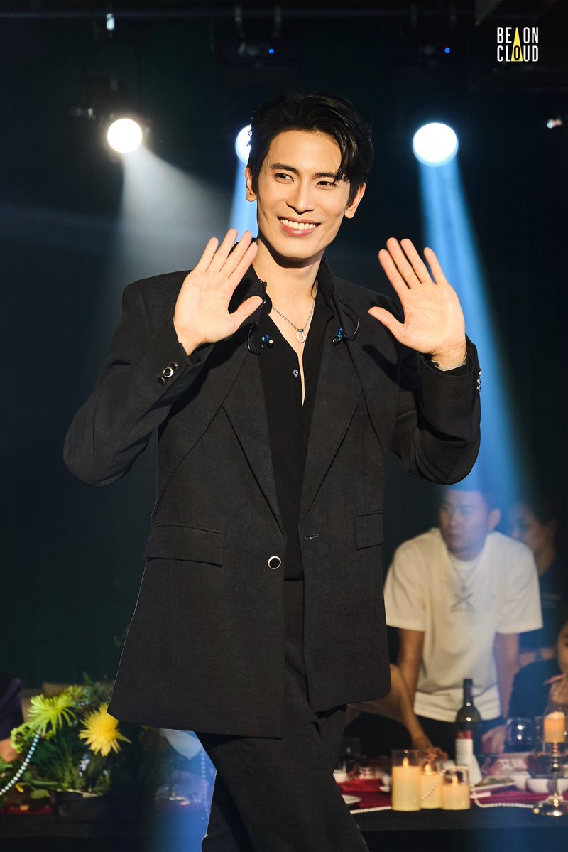 beoncloud_th's tweet photo. ภาพบรรยากาศ สน ภายในงานเลี้ยงภายใน Wellness &amp; Diamond Party - AUMIFY JIA HAN เมื่อวันที่ 15 สิงหาคมที่ผ่านมา 📸✨

#BeOnCloud https://t.co/H7iiwoafcE