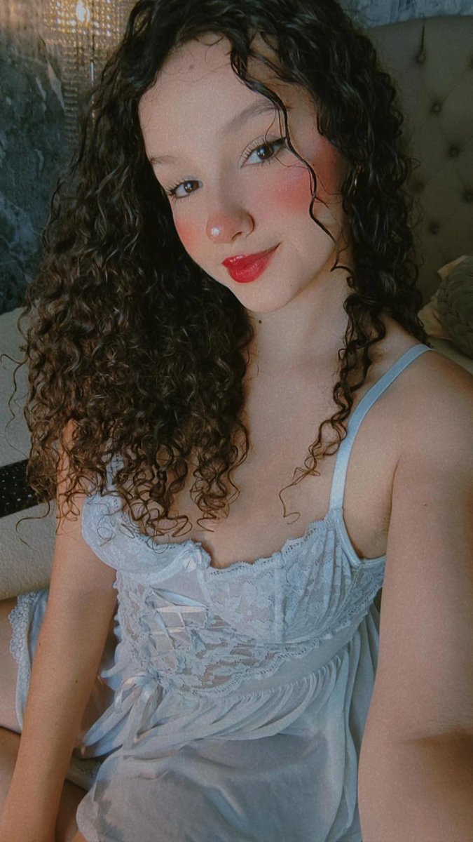 Lucy_model_'s tweet photo. #stripchat #webmodel Te invito a vivir la mayor experiencia sexual, aquí te complaceré, seré tu amante fiel. ❤️‍🔥📷 https://t.co/oEaxm73atx 📷 #amateur #sexy #sexvideo #masturbate
@Stripchat_my https://t.co/OSgcAWUC4S