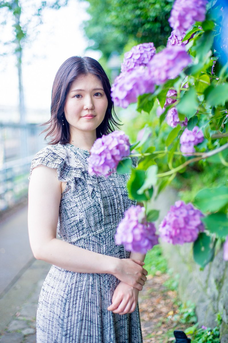 yous_scene's tweet photo. 雨上がり、しっとりとした空気とやわらかな光

m:@ucakko_log 

#ポートレート
#portraitphotography
#撮影 
#紫陽花
#被写体募集中 
#tokyo https://t.co/EgijvH2vUq