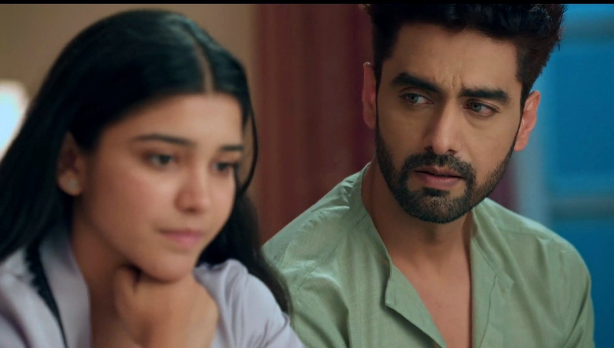minethoughts07's tweet photo. He's not trying to control her.....
he's simply being a concerned father who wants to protect his child🥺🤍

#ArmaanPoddar #RohitPurohit #yrkkh #ITA2026
#ITA2026RohitPurohit https://t.co/vCxX48y6kW
