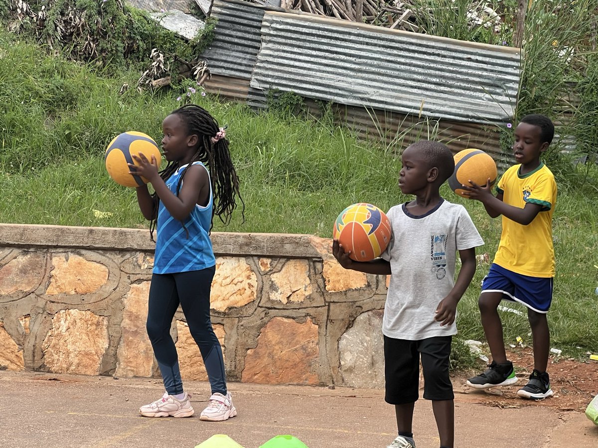 ScoreBAcademy's tweet photo. Looking for a fun &amp; meaningful ways to keep your kids occupied this holiday?

SB Academy is here to provide a safe, fun, &amp; learning environment for your kids. 

We provide an opportunity for your children to play, have fun, and try out different sports 🏀🏉⚽️

#academy #children https://t.co/FSqTaPMuyv