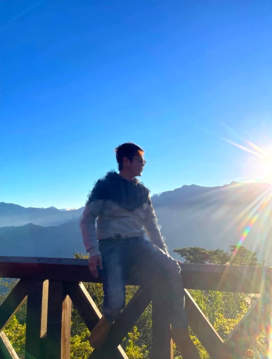 KTBOY69's tweet photo. 美好的早晨
美麗的風景

加上一枚

太陽光男孩😎 https://t.co/PKVP4cvbBd