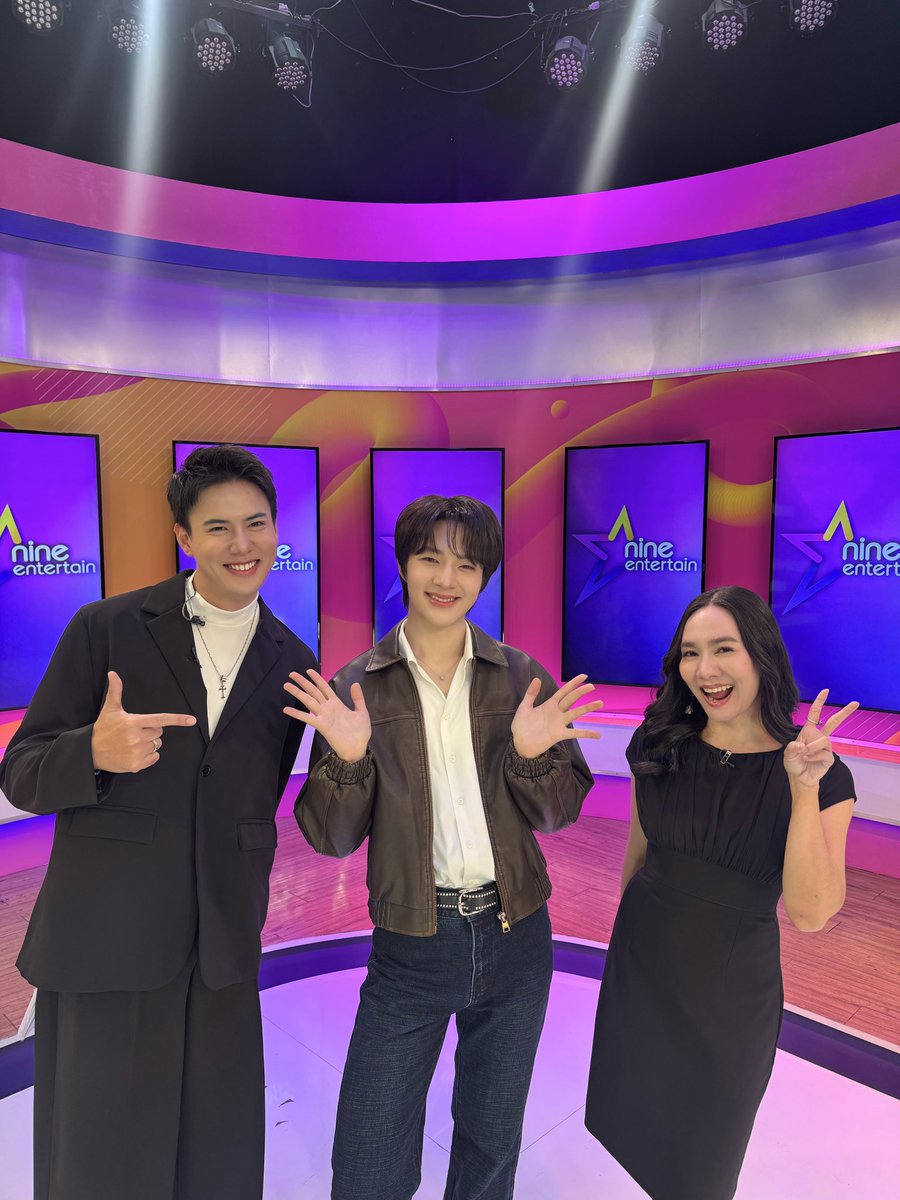 DMDMusicTH's tweet photo. NuNew 7th single “NuNew - คาตา (KATA) Feat. BOWKYLION” Press Tour 👁️

ขอขอบคุณรายการ NineEntertain @NineEntertain ที่ให้เกียรติ “นุนิว” @CwrNew ได้มาพูดคุยและโปรโมทเพลง “คาตา (KATA)” ในวันนี้นะคะ 🫶🏻

NUNEW 7TH SINGLE PRESS
#KATAPressTour

#เพลงคาตา
#NuNew7thSingle
#NuNew 
#DMDMUSIC