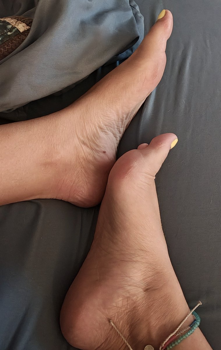 saltyash10's tweet photo. DM for feet content and maybe more no scammers 😘 https://t.co/8qyKyjMqBj