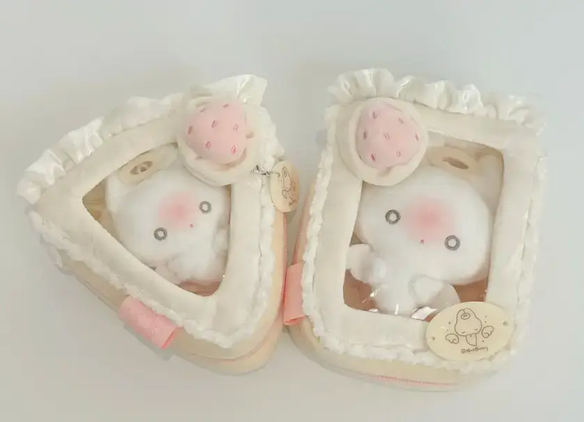RiRisomsom's tweet photo. 10cm 인형용 파우치 ) 쇼트 케이크 8종 예약폼

재판 요청이 많았던 케이크 파우치입니다.

현물이므로, 9월 이내 배송되며 베이직라인도 재입고 되었습니다 ^//^

https://t.co/DqpLB3MSZx https://t.co/r4EOmKqtbS
