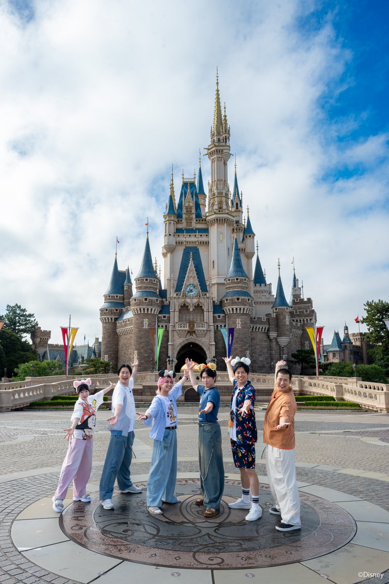 tbs_loveit's tweet photo. ＼📢明日のお知らせ🐰／

だてさくイチオシ✨
今年の夏の
東京ディズニーリゾート®の
楽しみ方レクチャー🌻

スプラッシュ・マウンテン
容赦なしのびしょ濡れMAX☀️
ベイマックスの夏限定プログラム
＆絶品夏グルメも🍴

宮舘涼太/佐久間大介
コットン/櫻井もも/山添

#ラヴィット https://t.co/ZFm5sAmWsV