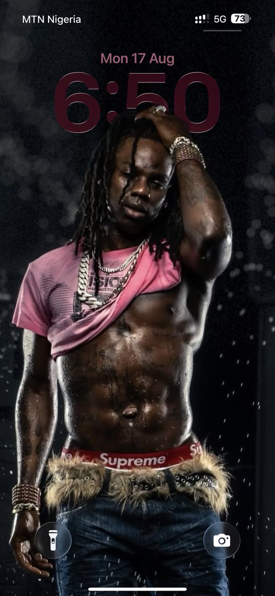 drama_king4's tweet photo. @heisrema this will b my wallpaper for the rest if the year 😜 https://t.co/UCJVYGWxJ2