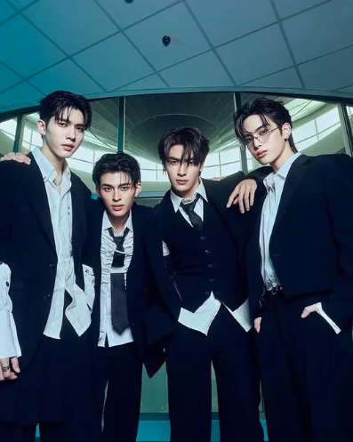 AboutMusicYT's tweet photo. JASPER announces their comeback with Wish, out August 19th. https://t.co/XCL8n0E8gr