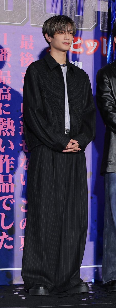 228_kyp's tweet photo. ありえない頭身の高橋恭平くんいる https://t.co/hSeP2Y1LyY