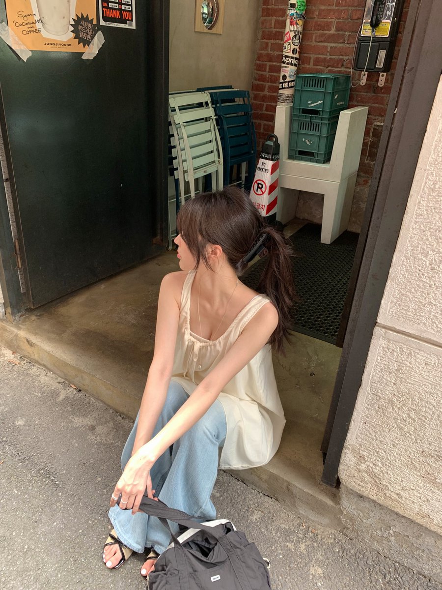 hotnics74's tweet photo. 週末は家でゆっくり派ですか、それとも外に出かける派ですか。これってあるあるだよね。 😎
eZxcX https://t.co/WLv5StDJJd