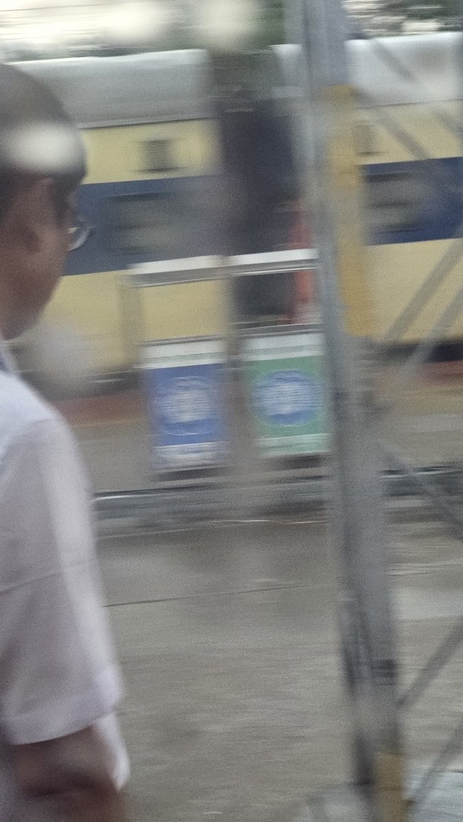_piyanshub_'s tweet photo. @RailwaySeva @drmdnr @RailMinIndia @IRCTCofficial Despite escalation to DRM, zero intervention. These are the RPF/police officials and TTE present while unauthorized passengers continue occupying our 2AC coach of Poorva Express 12303. Coaches remain overcrowded,with zero safety for women passengers. https://t.co/Q6OgiS3TW3