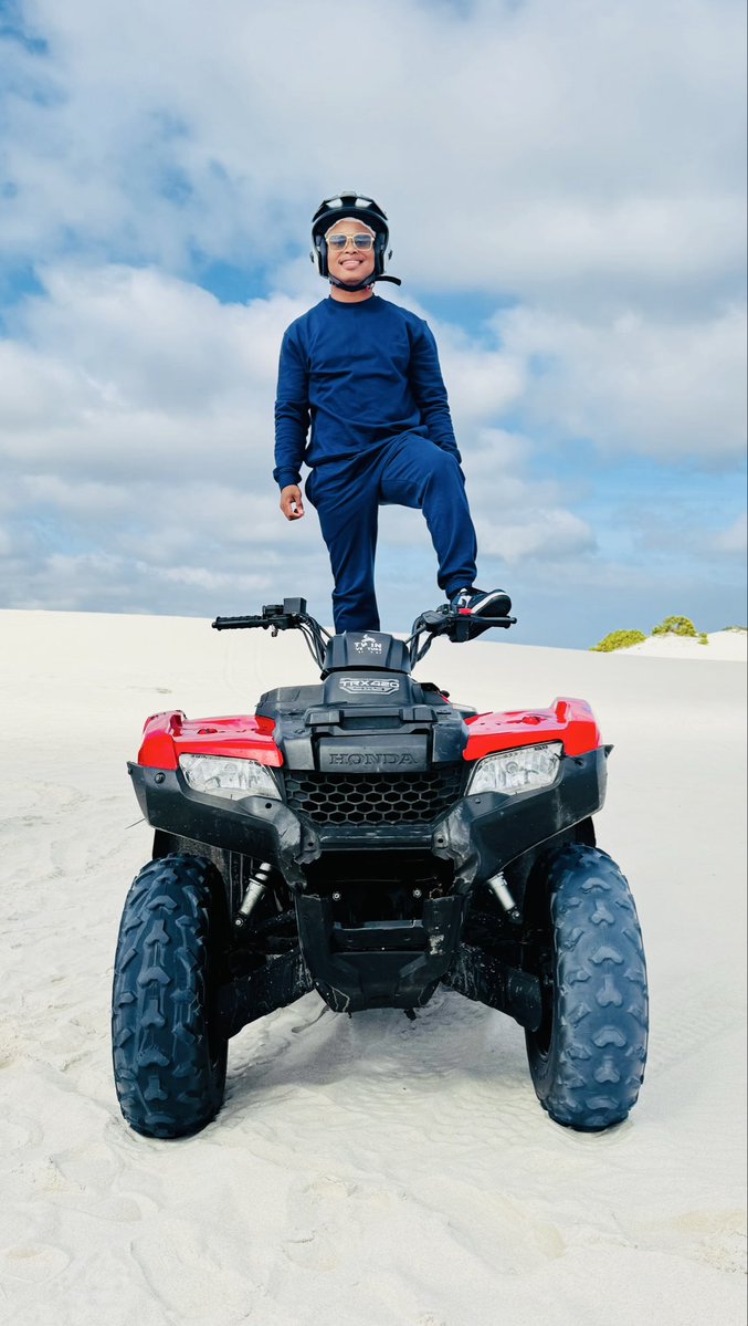 ayanda_ntulii's tweet photo. My time in Cape Town included the Atlantis Dunes, endless sand, big skies and pure freedom. It felt like another world, an adventure worth every moment. https://t.co/3oKEULPI0D