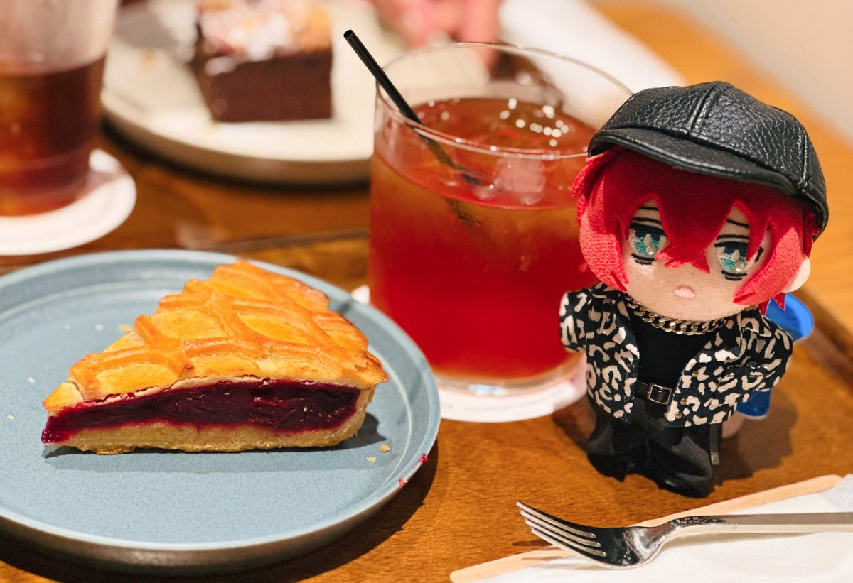 posseee_y's tweet photo. ソワレ前に美味しいを摂取😸👍❣️ https://t.co/UAiGq44HSu