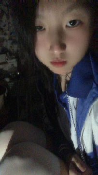 Soraku98's tweet photo. 刚刚高考完了可以肆无忌惮的露出了呢 #母猪 #母畜 #女高 #肉便器 #露出 https://t.co/ny8vNwbcMr