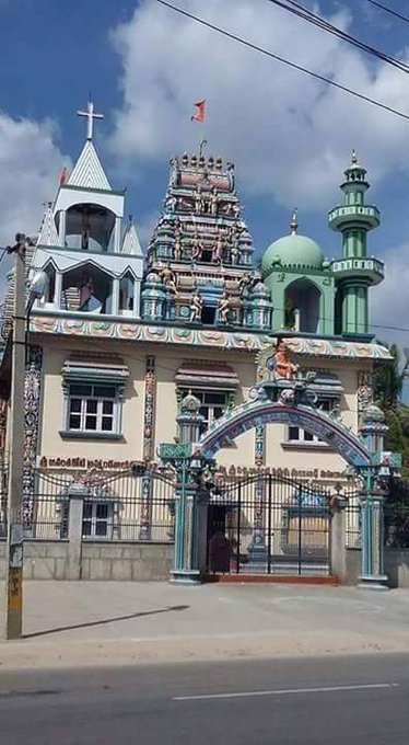 Bushrabano2202's tweet photo. Yes 
We've coexisted peacefully for centuries 
and 
we'll keep doing so.  
#India 
A multi-denominational house of worship in Chittoor, Andhra Pradesh - temple, mosque and church... 
 #Feeling #humanity https://t.co/tpBPzmfCH7