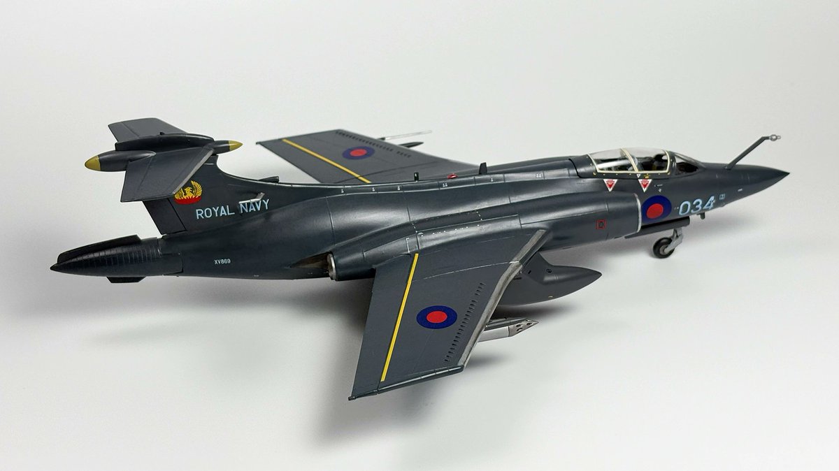 nuts4pm's tweet photo. Blackburn Buccaneer S.2D (1/72) 完成しました！ 
いわゆる旧キットでしたが、かっこいいフォルム
 スミ入れもなしで凸モをおいしくいただきました🫠📷 
#Airfix #凸モ https://t.co/PHGKgXlVuk