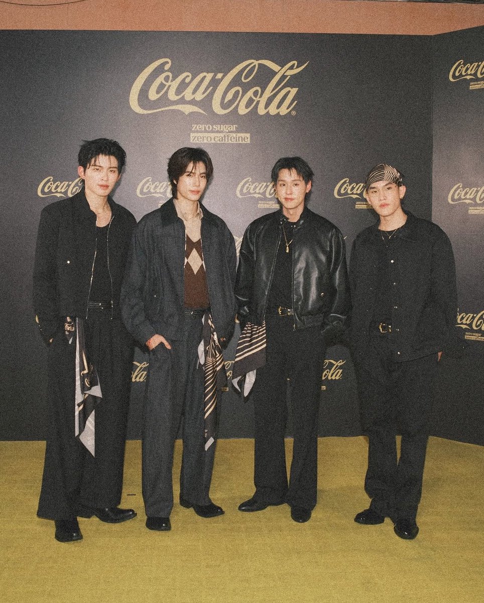 punfansofficial's tweet photo. OO.OO Time.
keeping the night alive with Me &amp; Coke Zero Zero 🚀✨

📱IG update 
IG : punisalwayshappy https://t.co/QFTXMq5LxP

#คืนไหนก็ช่าได้ไม่ต้องซี #CokeZeroZero
#PUNXCokeZeroZero 
#PUN #PUNSORNNAWAT #PUNYARB #PUNISALWAYSHAPPY https://t.co/ZRIGZ872it