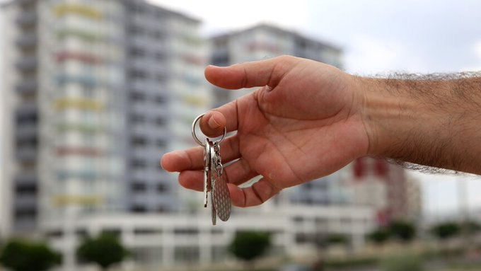 AlevBalabans's tweet photo. 🏢TCMB, bu yılın ikinci çeyreğine ilişkin Ticari Gayrimenkul Fiyat Endeksi (TGFE) verilerini açıkladı  

Bu dönemde endeks, çeyreklik yüzde 5,5, yıllık nominal olarak yüzde 29,4 artarken reel olarak ise yüzde 2,2 azaldı https://t.co/qcI0y8zObH
