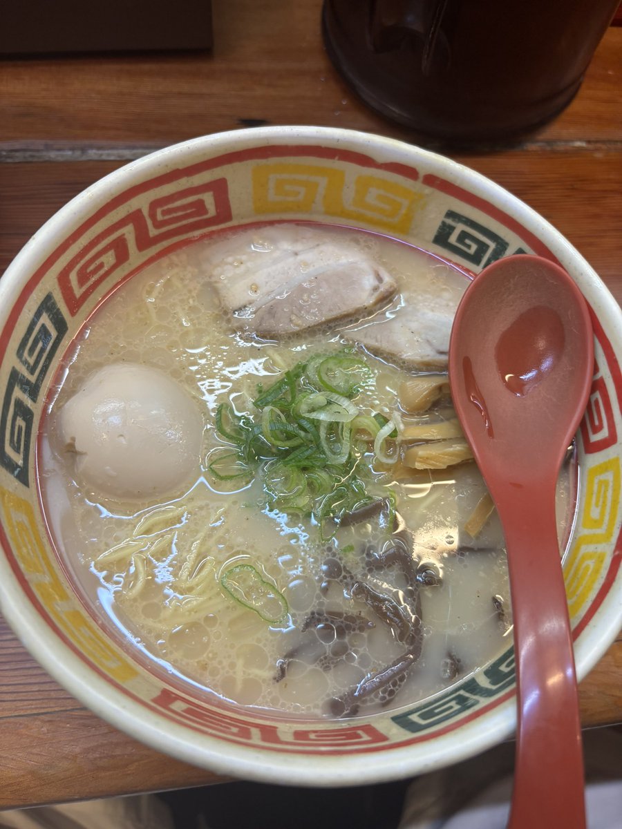 Tasqer's tweet photo. れゔぃあさん、らっすんさんおつでした！
ラーメン美味しかったす🍜 https://t.co/QiUSzzuLHO
