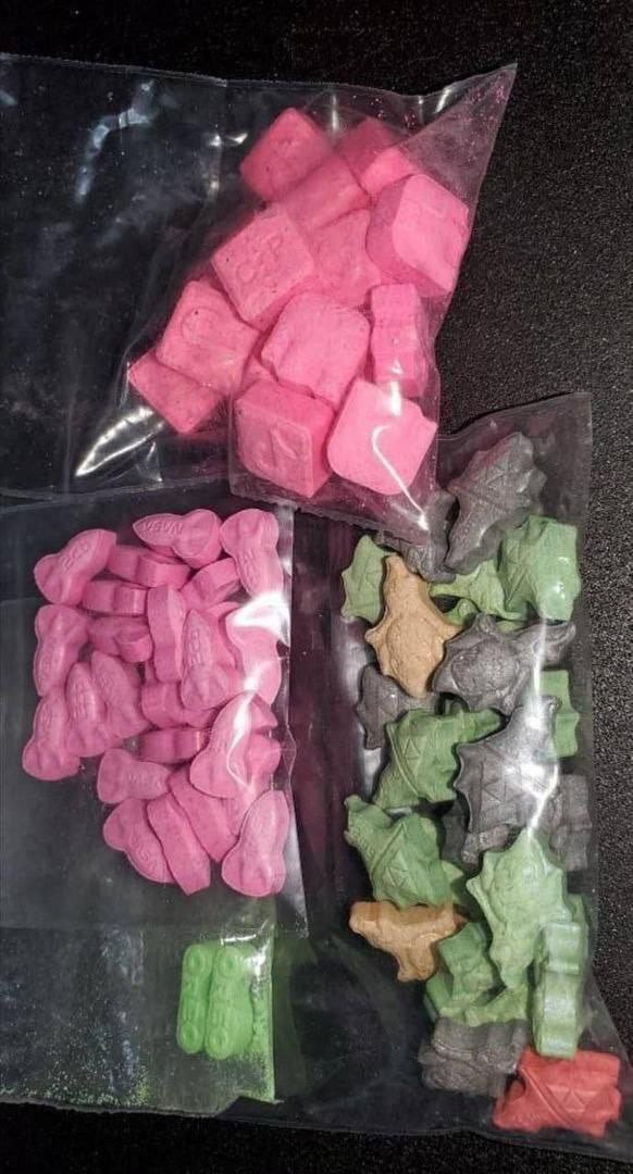 AslKaba12's tweet photo. #2cb lovers &amp; #XTC addicts🌈🌈🌈 #drugtwt #geeker #drugtwtcirclejerk #ghsp #substancechat #anxiety #bpdtwt #moots #TrendingNow https://t.co/rEEq6tPOe3