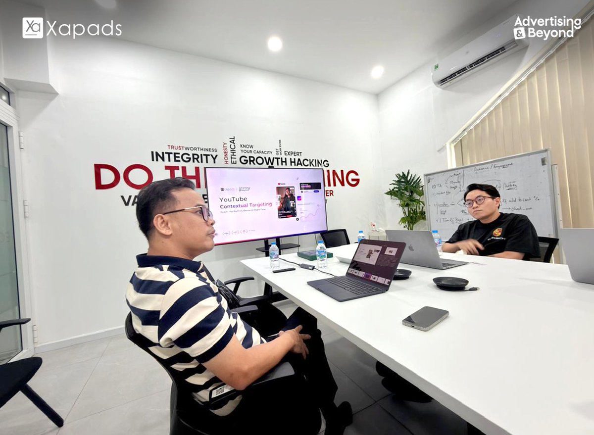 xapads's tweet photo. Five episodes in, &amp; the conversations keep getting better!

In our latest episode of #LearnDevelopEatPlay Season 4, we met with the team at Ecomobi Vietnam for a day filled with ideas &amp; new ways of looking at what makes digital engagement truly meaningful.

#Xapads https://t.co/1tslqXTRsf
