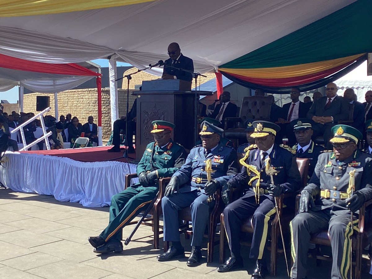 Moha_Zim's tweet photo. The Acting President, Col (Rtd) Dr K.C.D Mohadi today presided over the burial of the late Brigadier General General(Rtd) Albert Nyamuronda at the National Heroes Acre.He urged the bereaved family to find solace in that the nation mourns with them. https://t.co/PCLh6A9yrD