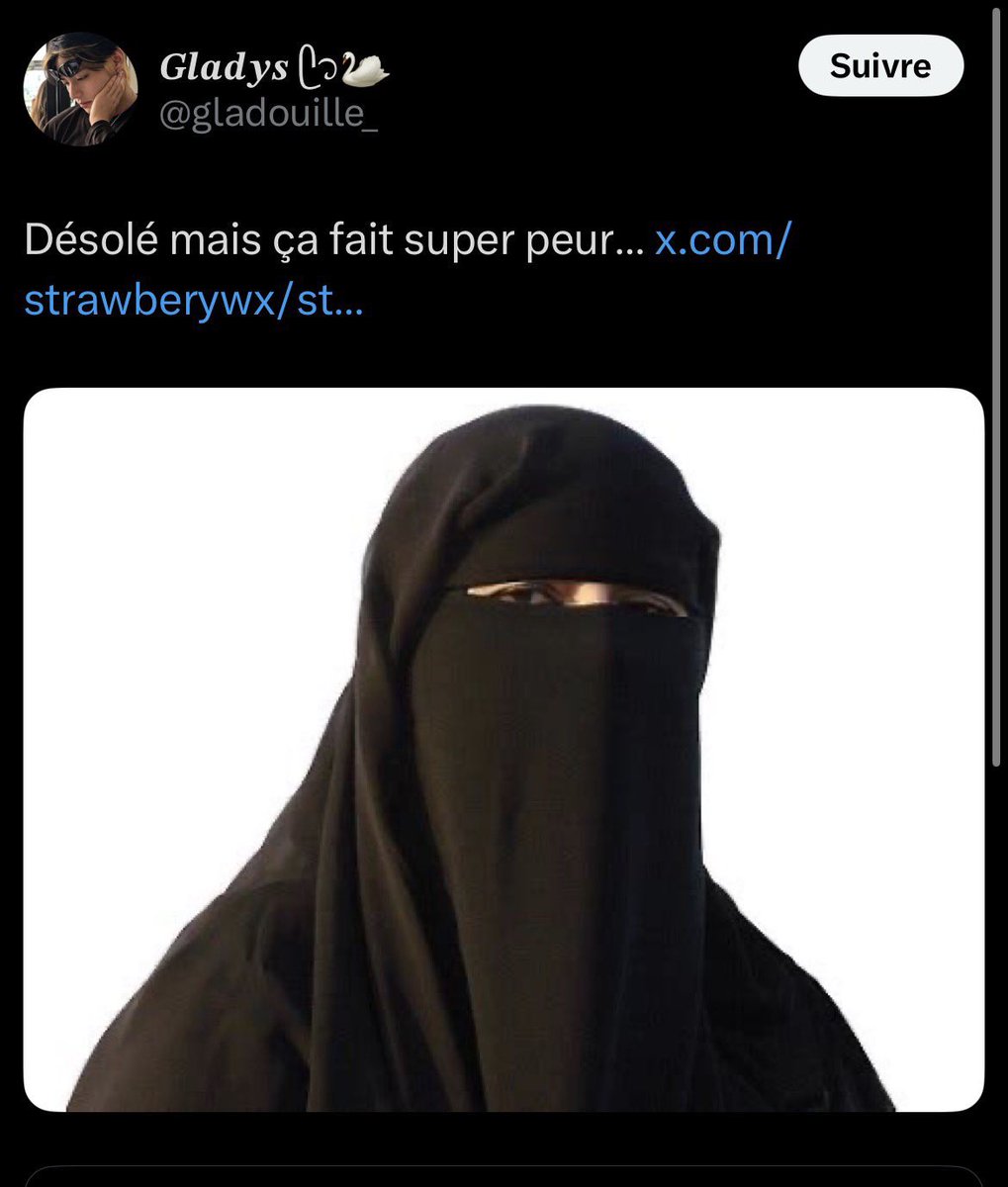seraff_92's tweet photo. @chichichongas @nilao2mko @Baaaaby_Be @minwoojinn Regarde stp mdrr et ils osent venir faire la leçon et la défendre https://t.co/DhoJy4g7Y2
