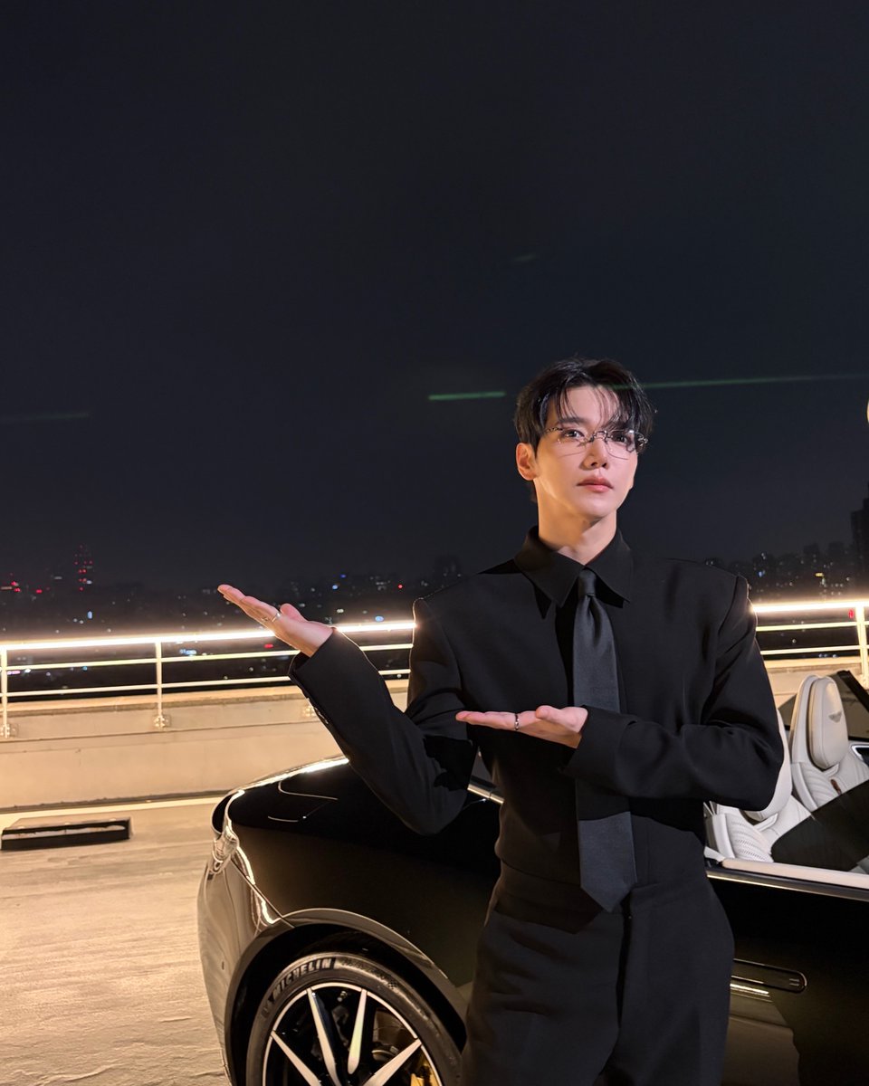 Kkorepo's tweet photo. 「#2PM」Jun. K、「Red Velvet」#ウェンディ とムードあるツーショット公開…新曲「Your Lips」リリース（動画あり） 
#Jun_K #RedVelvet  
🔗https://t.co/JEeFPlXm4A https://t.co/iHyEQvpkzv
