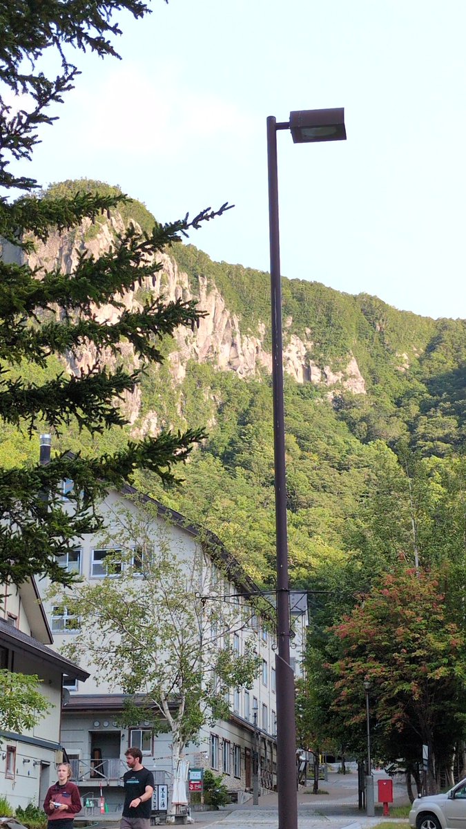 Kol412238293's tweet photo. 美しい断崖絶壁が印象的
#層雲峡 #層雲峡温泉 #上川町 https://t.co/lxe29jPQ5I