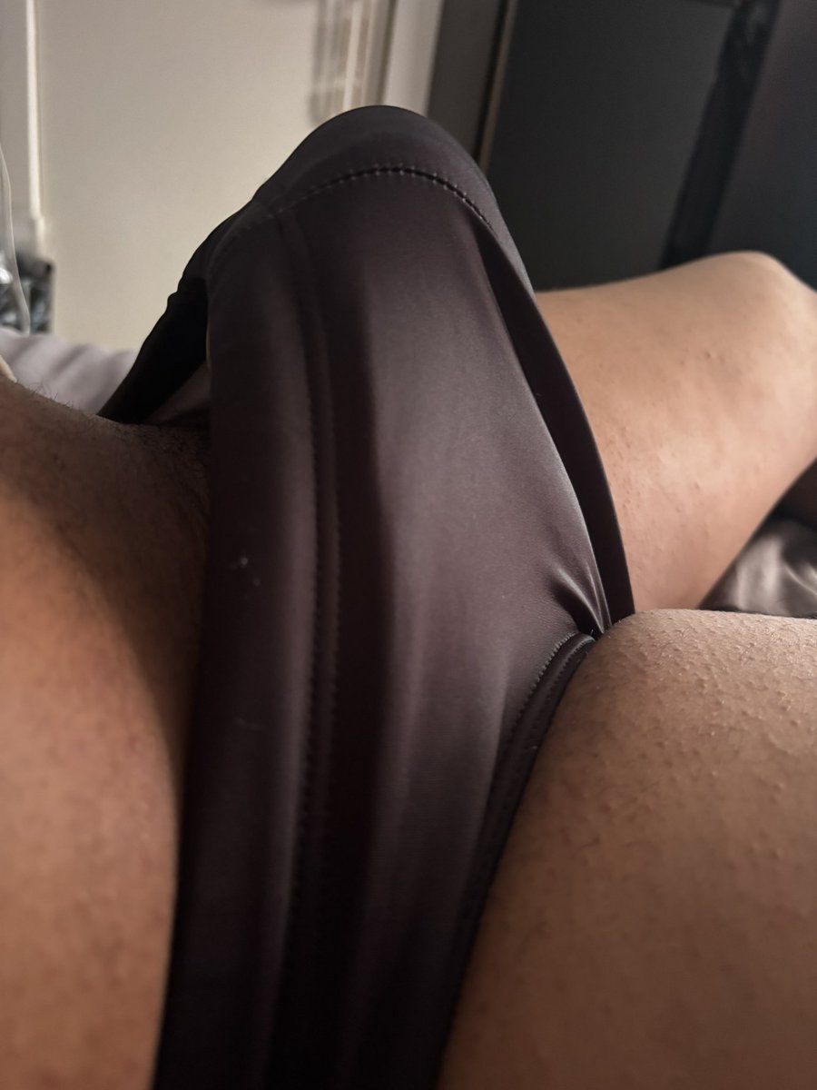 Ty2637's tweet photo. @Fairplaydrspace So horny right now https://t.co/CWCx7nwZJx