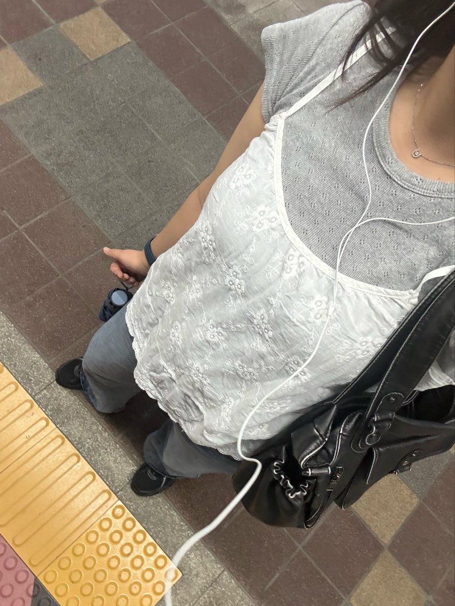 pipyzip's tweet photo. 해방촌•서촌 나들이 
이쪽 동네는 사람도 적당히 있어서 좋다 https://t.co/26PoNmlhvj